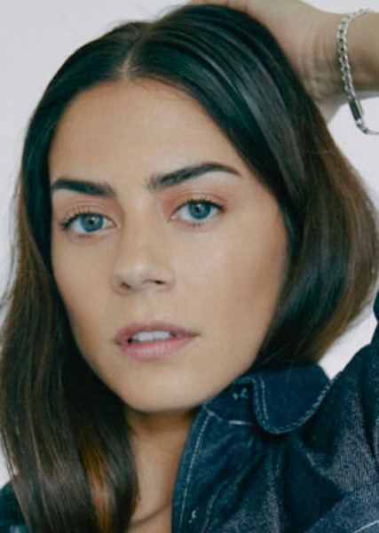 Lorenza Izzo photo