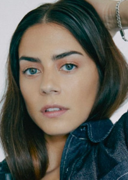 Lorenza Izzo photo