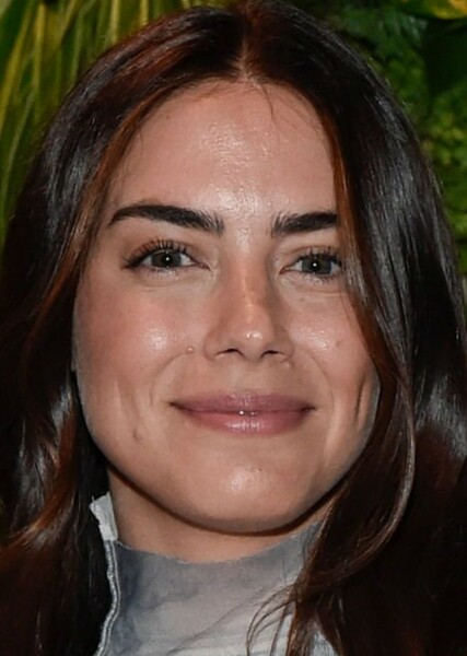 Lorenza Izzo photo