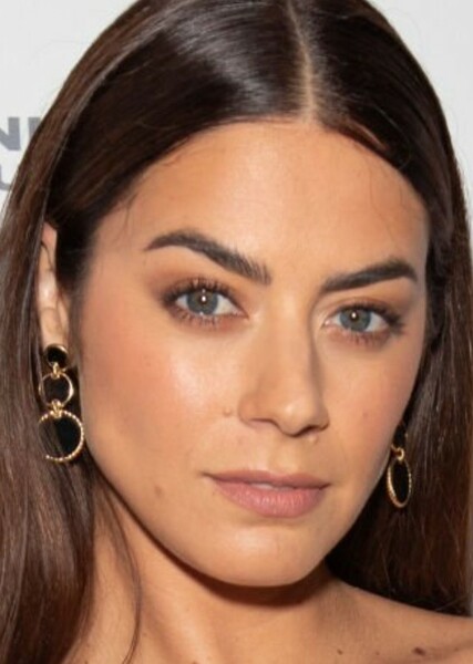 Lorenza Izzo photo