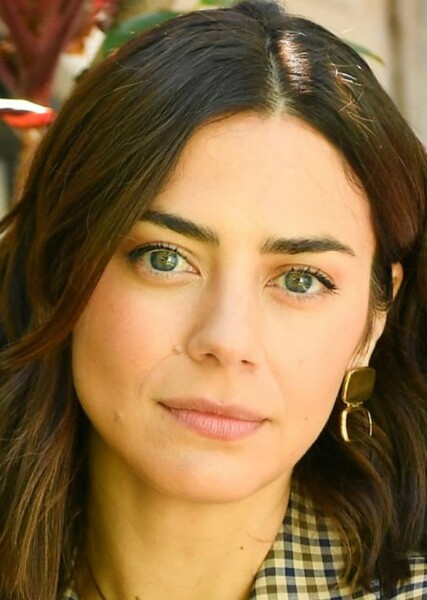 Lorenza Izzo photo