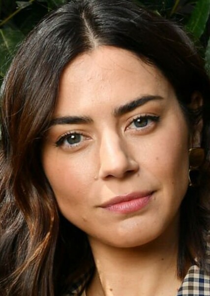 Lorenza Izzo photo