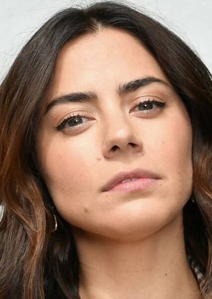 Lorenza Izzo photo