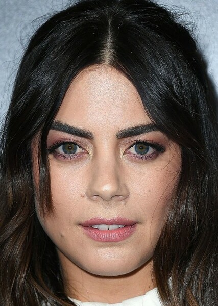 Lorenza Izzo photo