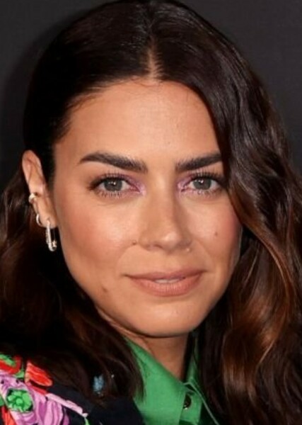 Lorenza Izzo photo