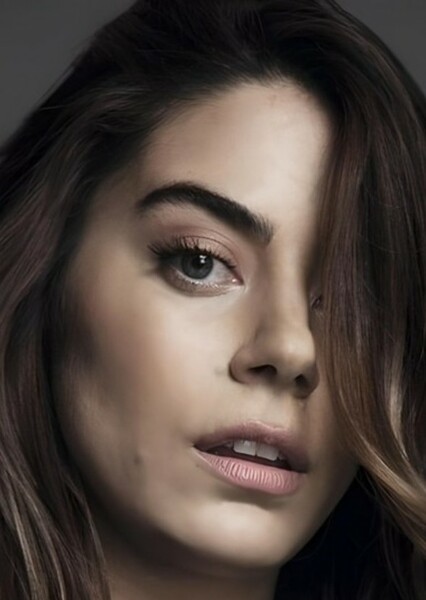 Lorenza Izzo photo