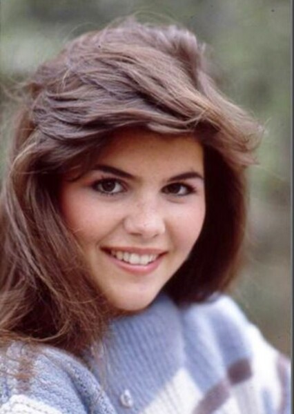 Lori Loughlin photo