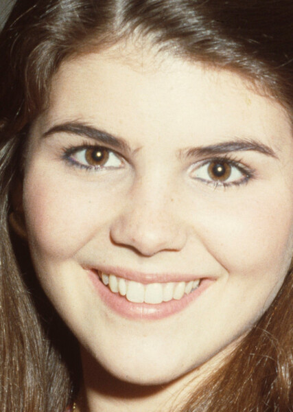 Lori Loughlin photo