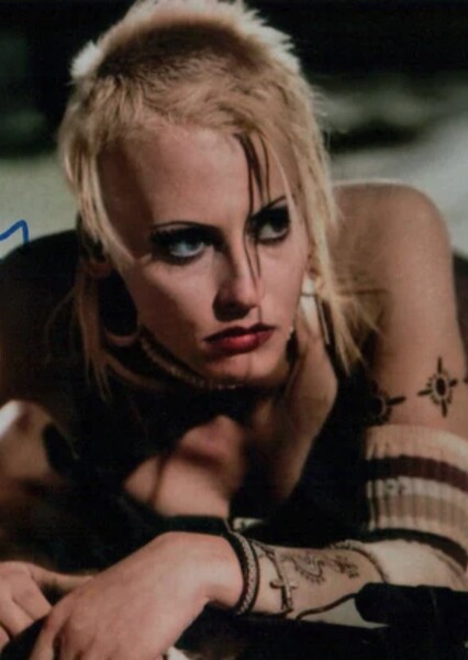 Lori Petty photo