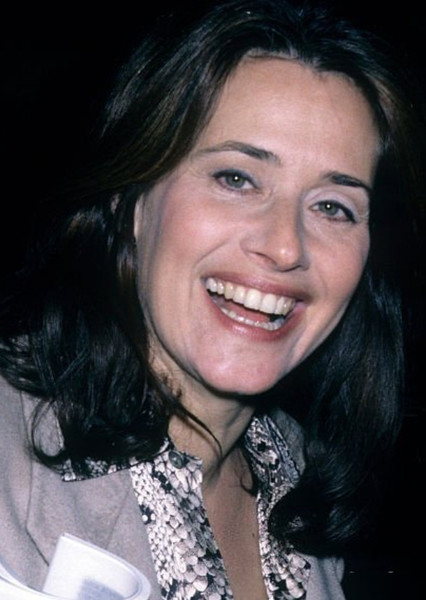 Lorraine Bracco photo
