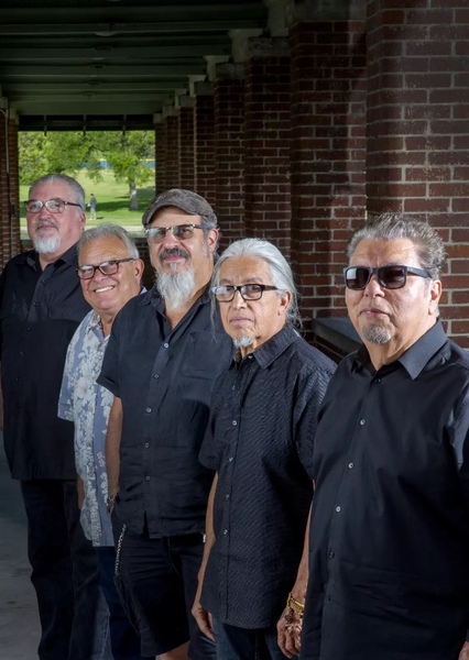 Los Lobos photo