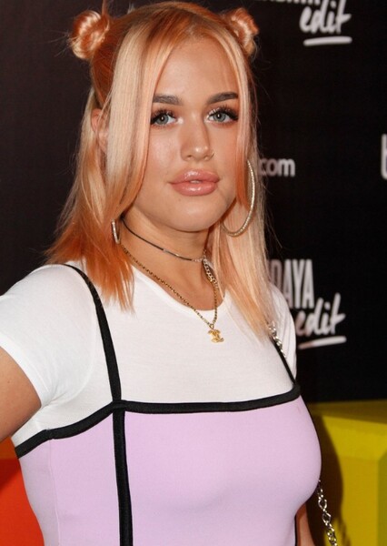 Lottie Tomlinson