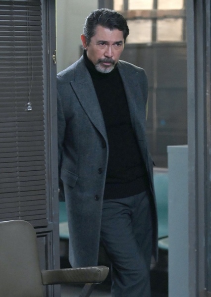Lou Diamond Philips photo