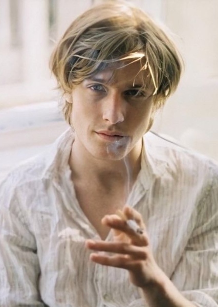 Louis Hofmann