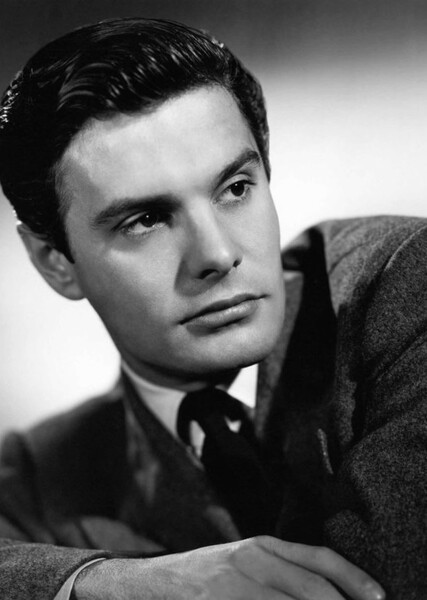Louis Jourdan photo