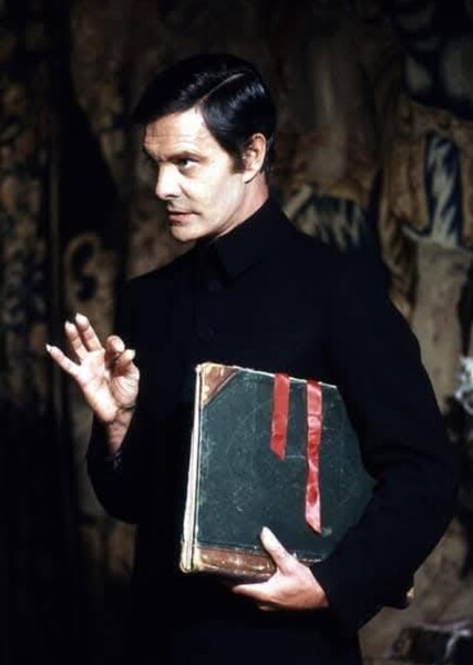 Louis Jourdan photo