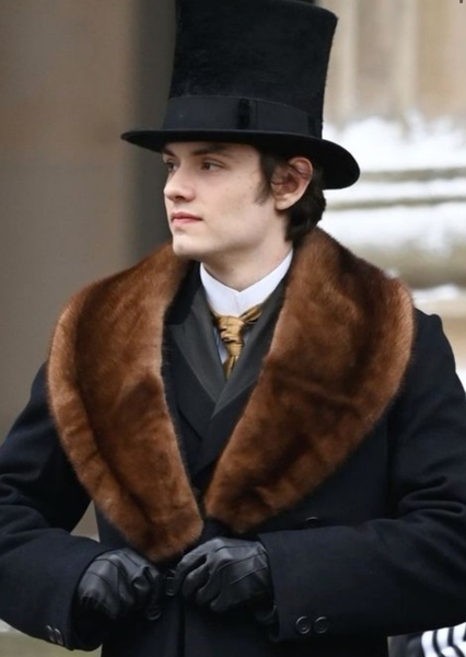 Louis Partridge