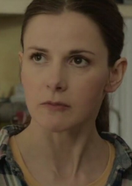 Louise Brealey photo