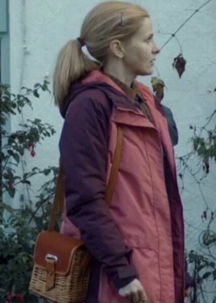 Louise Brealey photo