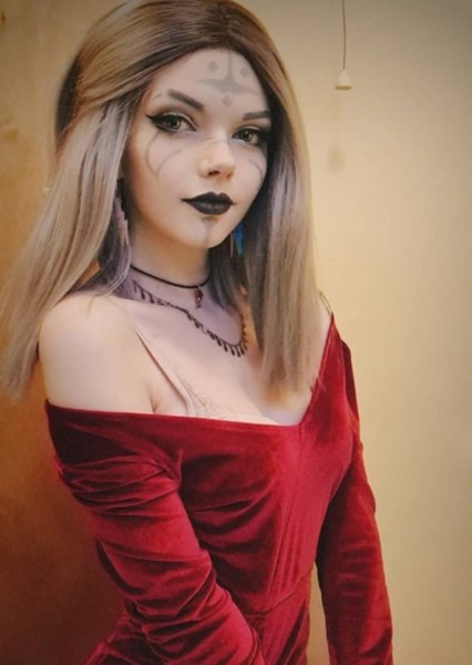 Louise Julie photo