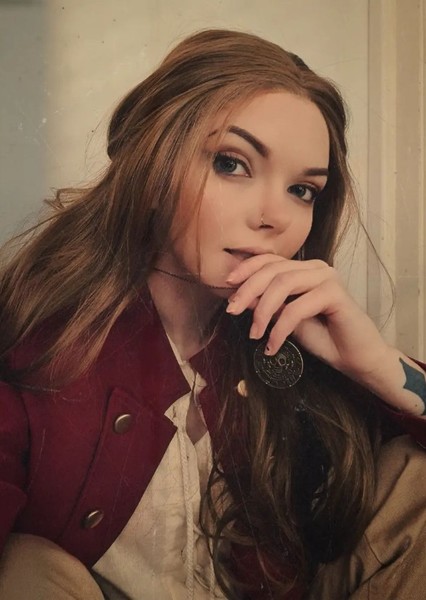 Louise Julie photo