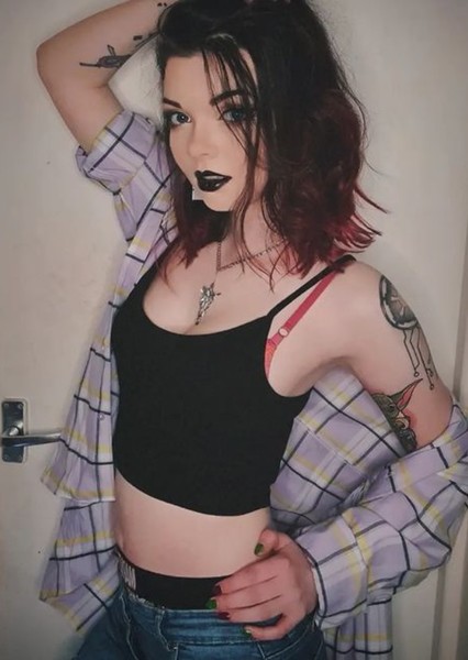 Louise Julie photo