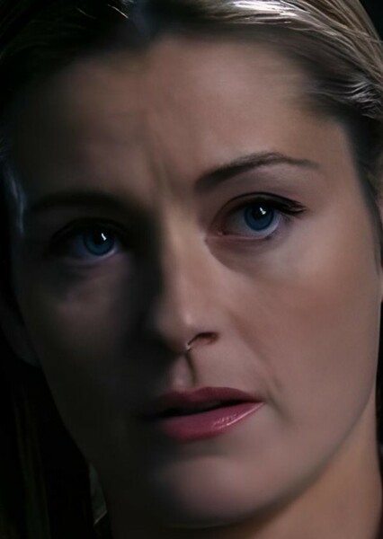 Louise Lombard photo