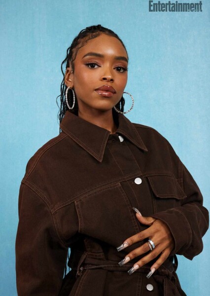 Lovie Simone photo
