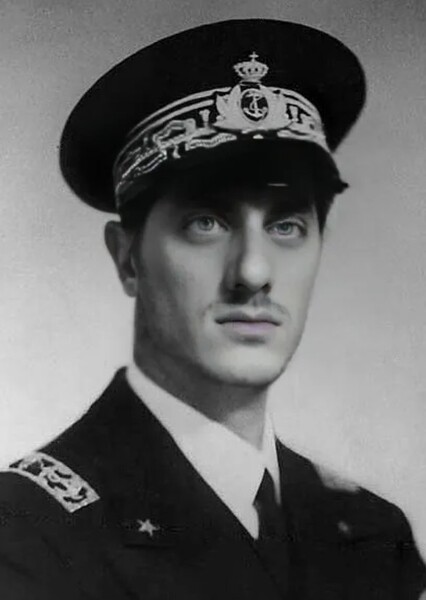Luca Marinelli photo