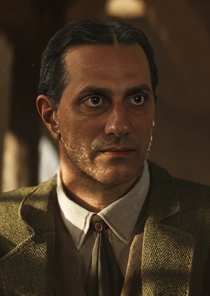 Luca Marinelli photo