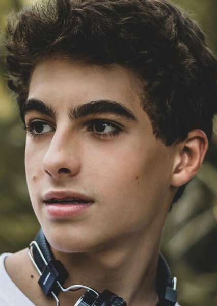 Lucas Burgatti photo