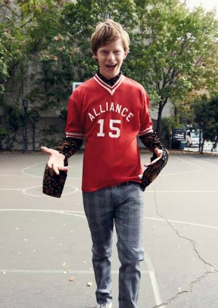 Lucas Hedges photo