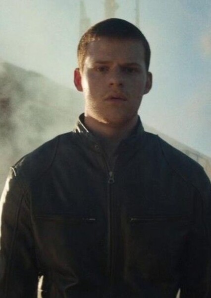 Lucas Hedges photo