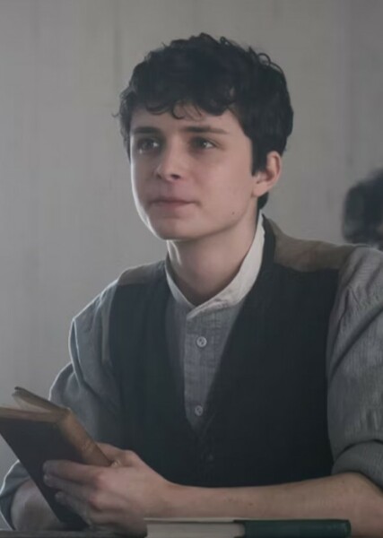 Lucas Jade Zumann photo