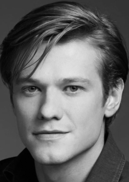 Lucas Till