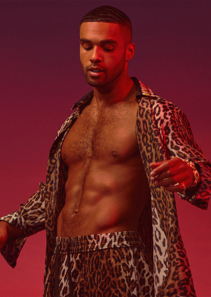 Lucien Laviscount photo