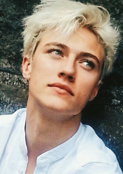 Lucky Blue Smith