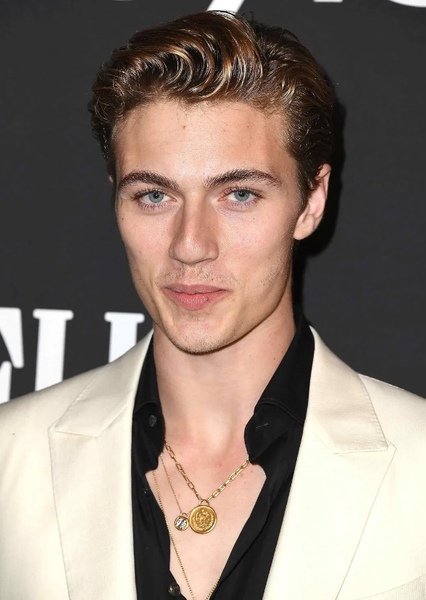 Lucky Blue Smith