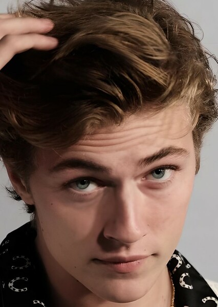 Lucky Blue Smith photo