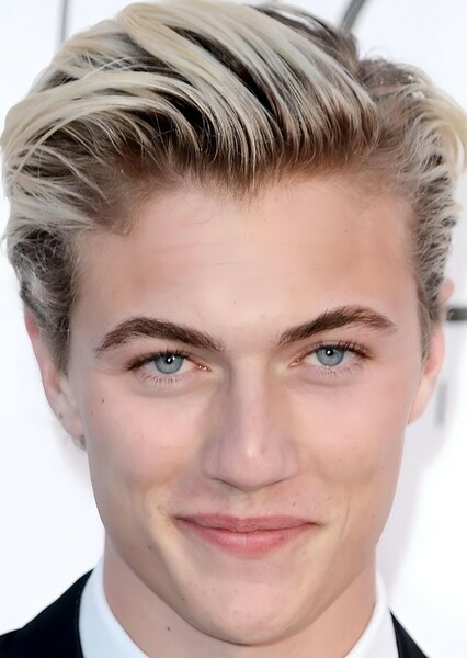 Lucky Blue Smith photo