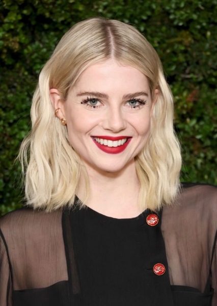 Lucy Boynton photo