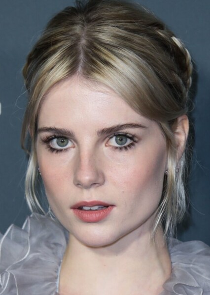 Lucy Boynton photo