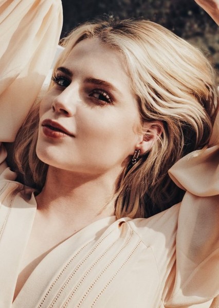 Lucy Boynton photo
