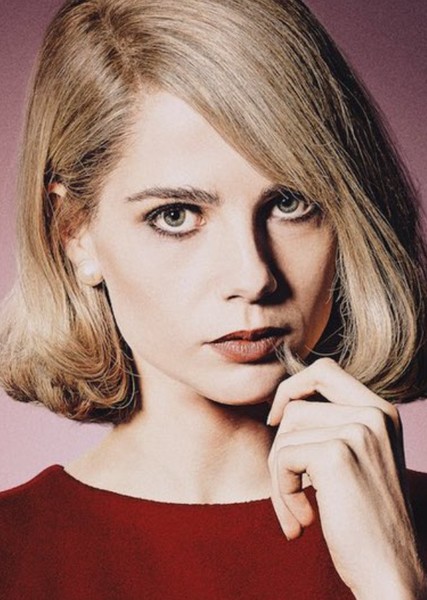 Lucy Boynton photo