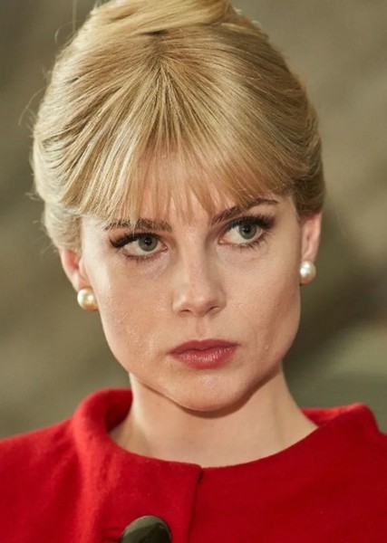 Lucy Boynton photo