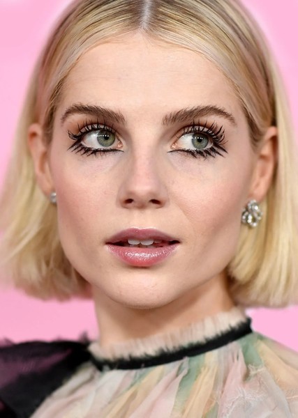 Lucy Boynton photo