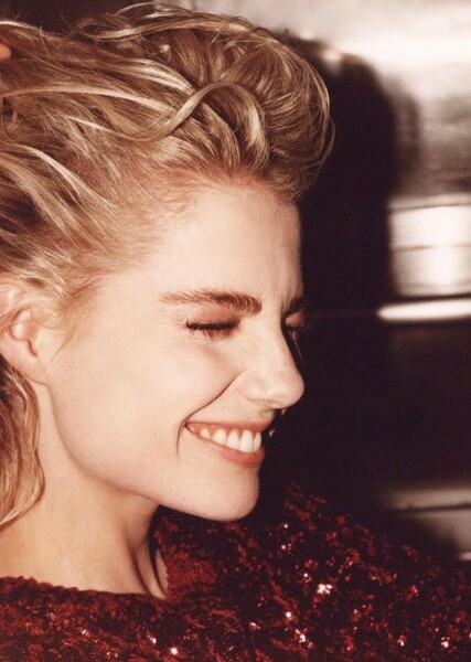 Lucy Boynton photo