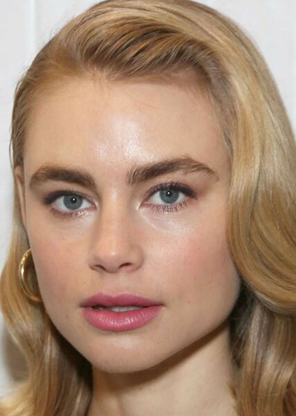 Lucy Fry