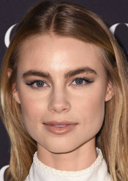 Lucy Fry