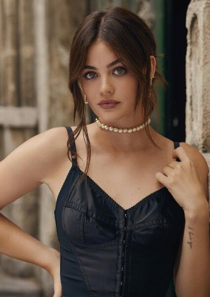 Lucy Hale photo